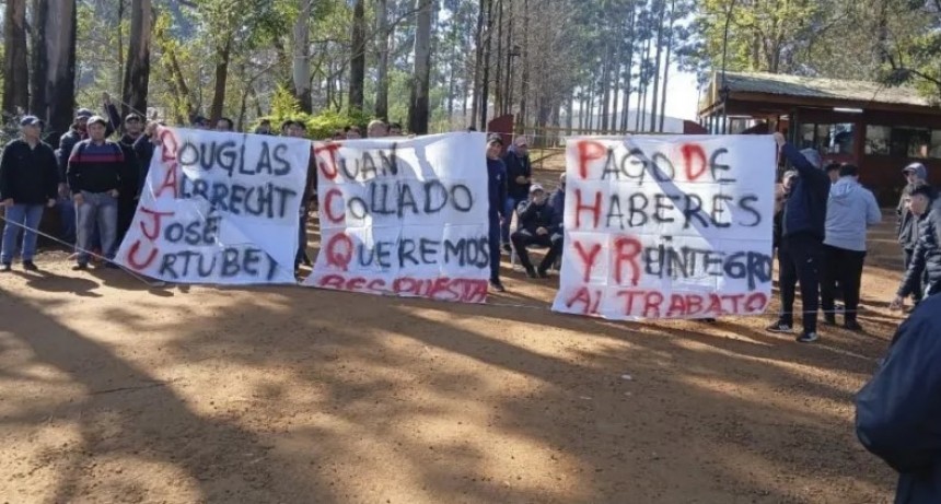 Trabajadores suspendidos de Tapebicuá mantienen la lucha pese a los subsidios