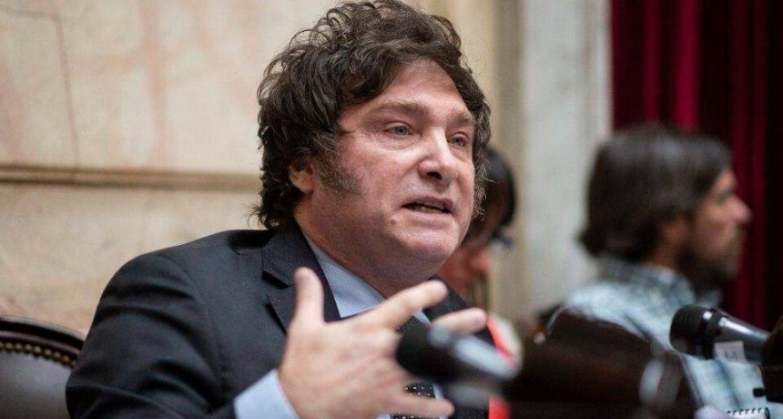 Milei dijo que votará a favor de eliminar el impuesto a las Ganancias para trabajadores