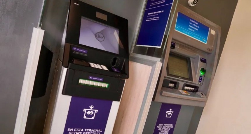 Comienza el pago del plus de refuerzo a estatales de Corrientes