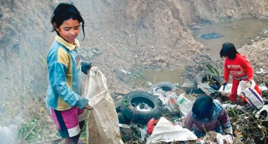El 66,1% de los niños de la Argentina viven en la pobreza y el 27% son indigentes