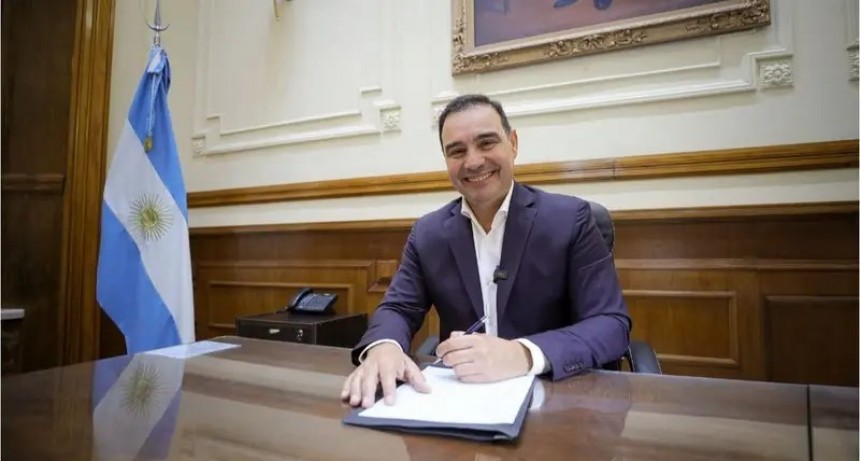 Gobernador Gustavo Valdés le respondió a Milei: 