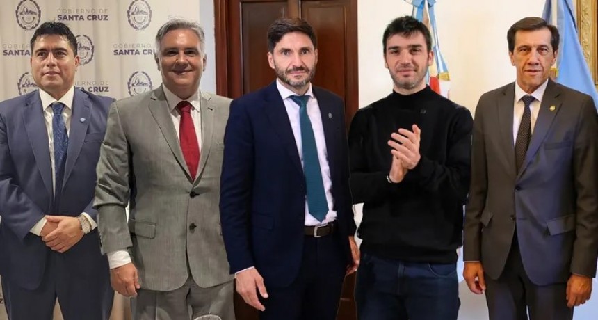 Pullaro avisó que Provincias Unidas definirá en bloque si asiste a un llamado de Javier Milei