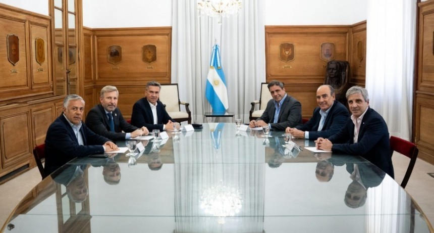 Milei vetó la ley de ATN después de la reunión con los gobernadores