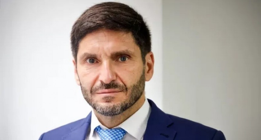 Críticas y dardos al kirchnerismo y plan hacia 2027