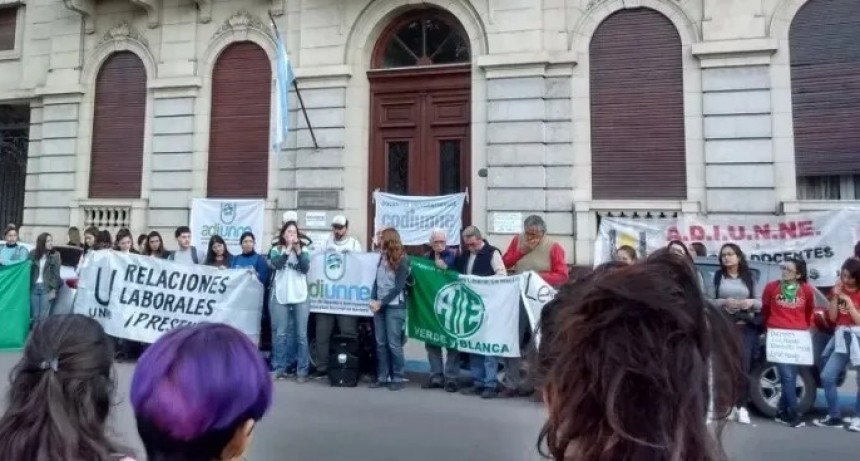 La UNNE tiene cada vez más estudiantes y menos presupuesto