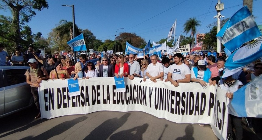 En la Unne intensifican plan de lucha