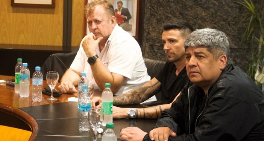 Pablo Moyano destacó la potencia del paro y advirtió al Gobierno: 