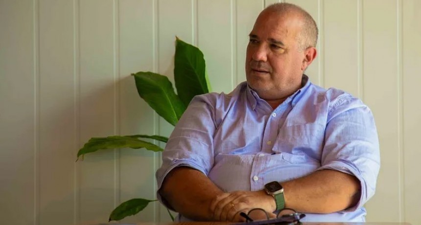 Quién es Julián Galdeano, el bombero radical que debe ordenar la UCR de Corrientes en tiempo record