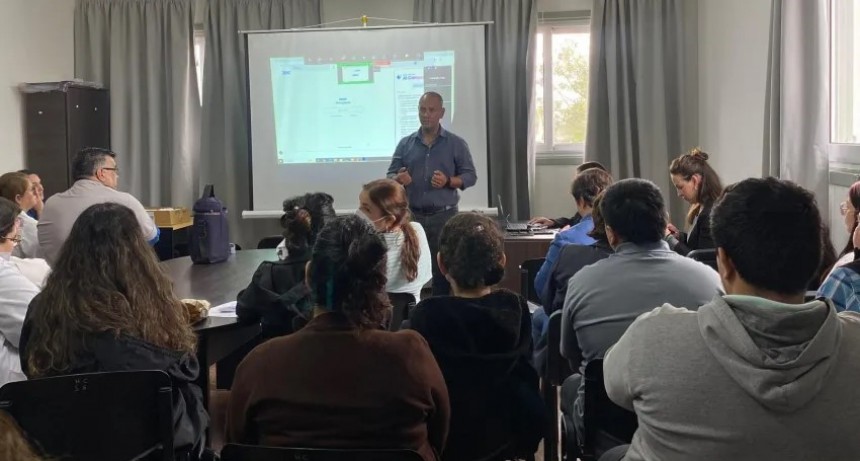 Salud Pública modificó el sistema de turnos: incorporan nombre y género de elección