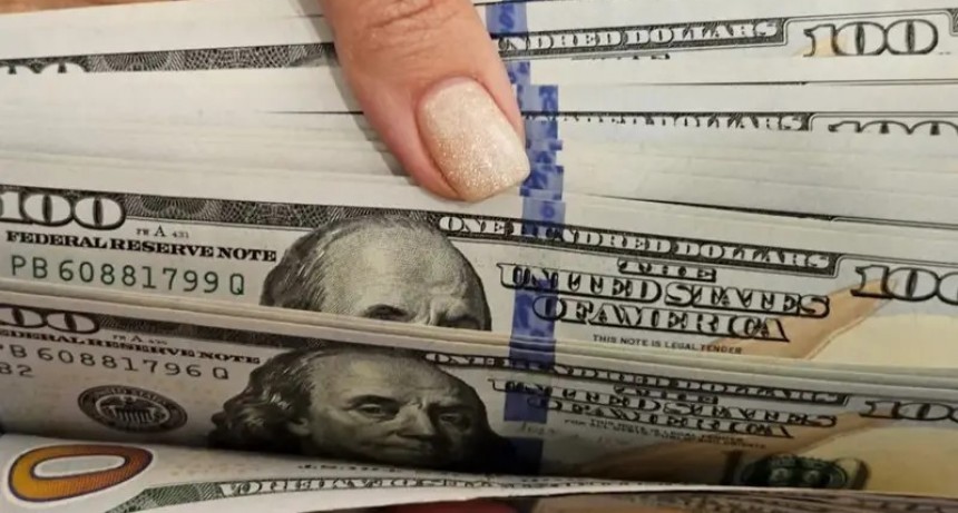 Se aceleró la dolarización por temor a anuncios económicos el fin de semana