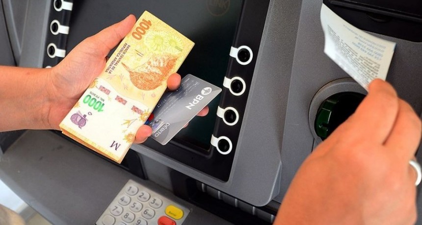 Pago de sueldos en Corrientes: Valdés anunció el cronograma completo para estatales