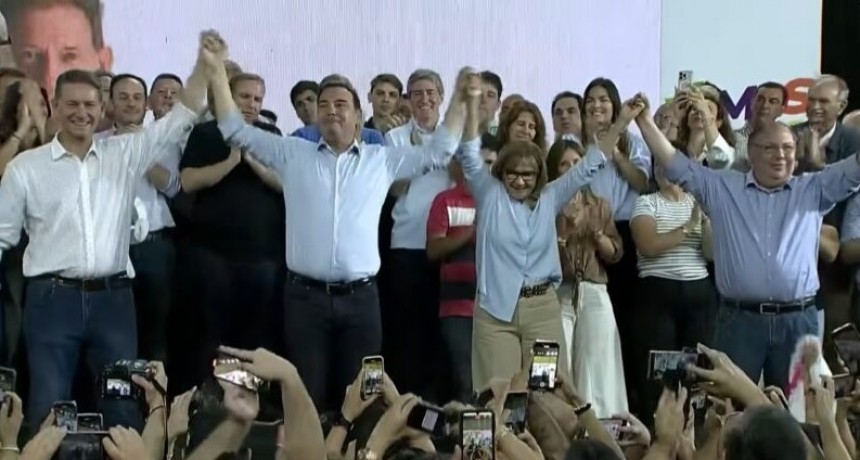 Con la historia como arma, Gustavo Valdés desafía al poder central