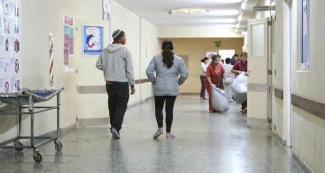 Tras las denuncias y los reclamos, Salud Pública canceló el pago de adicionales