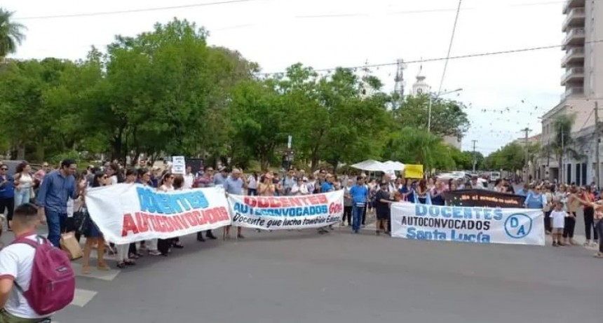 Docentes convocan a una marcha multisectorial y a paro de 24 hs 