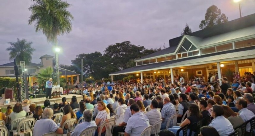 Colombi redobla su campaña por las localidades del interior