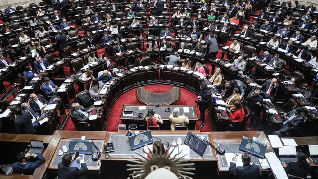 El Gobierno retoma la iniciativa en el Congreso