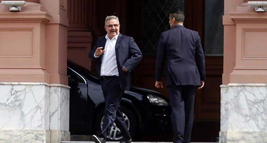 Jalil espera el resultado de la reunión de Sáenz con Santilli para romper el bloque peronista