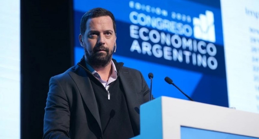 Las coimas ahora golpean al equipo económico, Caputo tuvo que echar al segundo de Lavigne