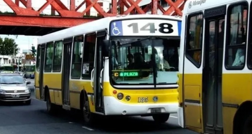 Reducen en un 50% el servicio de colectivos en el AMBA
