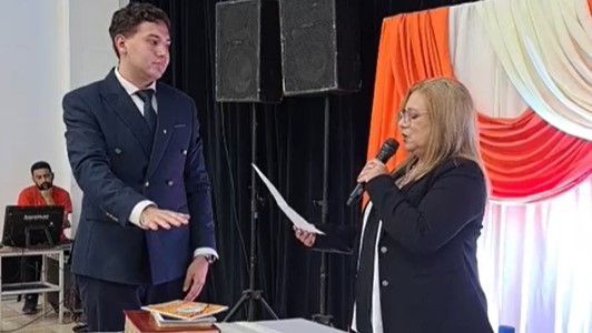 Juraron Concejales: El nuevo Concejo blinda la gestión de Calomarde con acuerdos políticos clave