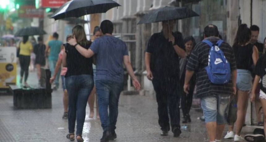 Alerta amarilla por tormentas fuertes en Corrientes y brusco cambio de temperatura